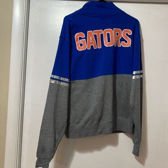 Colosseum, Florida gator sweatshirt, size medium - Picture 6 of 7